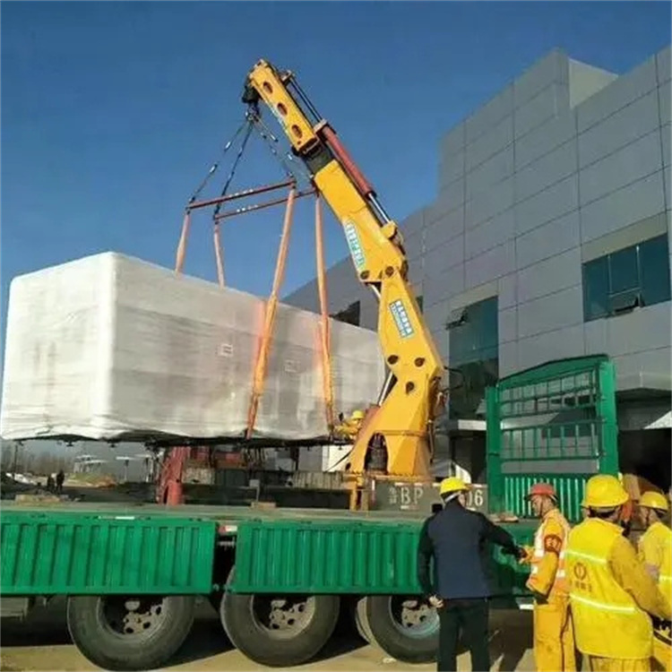 卫东随车吊吊车出租电话